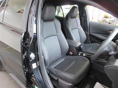 低燃費で環境にもやさしいハイブリッド車です。トヨタ専用診断機器でハイブリッドシステムを綿密に点検してあります！ 5
