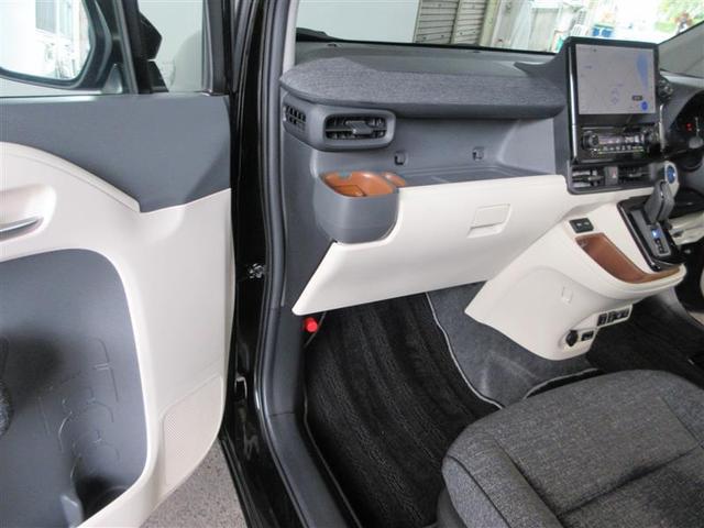 シエンタ ハイブリッドＺ　ＴＳＳ　エアバック　キーレスエントリー　ナビＴＶ　イモビライザー　整備記録簿　バックモニター　ＬＥＤヘッドライト　ＥＴＣ車載器　横滑り防止　スマートキー　オートエアコン　サイドエアバッグ　ＷＳＲＳ（4枚目）