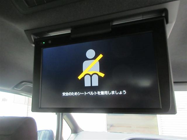 後席モニター付きでロングドライブもお子さまを飽きさせません！