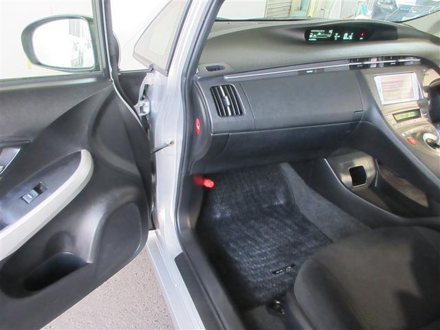 プリウス S Bモニタ- インテリキー デュアルエアバック エアB イモビライザー ナビTV AUTOエアコン 横スベリ防止 ETC装備 ABS サイドエアバッグ パワーステアリング パワーウィンドウ リモコンキー(4枚目)