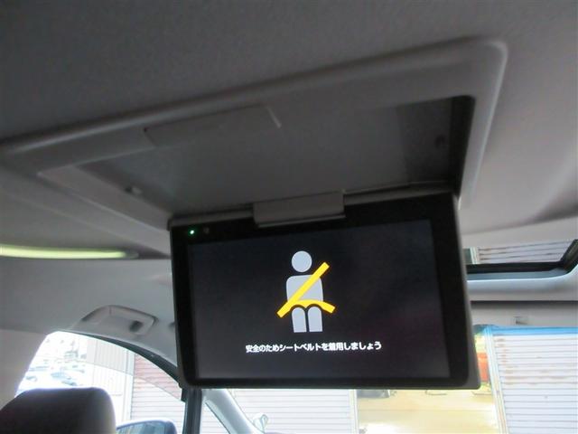 後席モニター付きでロングドライブもお子さまを飽きさせません！