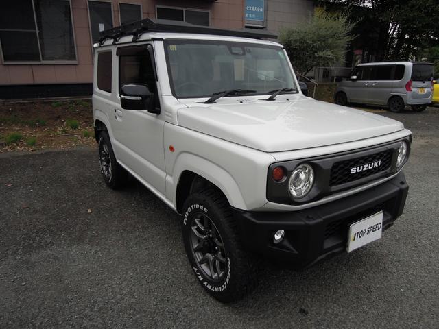 ジムニー ＸＣ　ワンオーナー禁煙車　５速　５速　ワンオーナー　禁煙車　ルーフキャリア　純正グリル　ＴＥＩＮショックアブソーバー　ＫＥＮＷＯＯＤナビＴＶＢｌｕｅｔｏｏｔｈ対応　３６０ドラレコ　トーヨータイヤＲ／Ｔ　ＥＴＣ（4枚目）