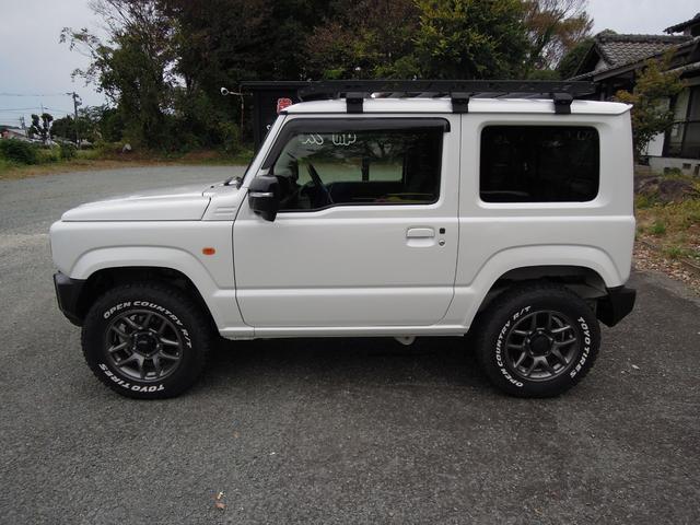 ジムニー ＸＣ　ワンオーナー禁煙車　５速　５速　ワンオーナー　禁煙車　ルーフキャリア　純正グリル　ＴＥＩＮショックアブソーバー　ＫＥＮＷＯＯＤナビＴＶＢｌｕｅｔｏｏｔｈ対応　３６０ドラレコ　トーヨータイヤＲ／Ｔ　ＥＴＣ（8枚目）