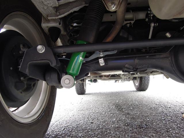ジムニー ＸＣ　ワンオーナー禁煙車　５速　５速　ワンオーナー　禁煙車　ルーフキャリア　純正グリル　ＴＥＩＮショックアブソーバー　ＫＥＮＷＯＯＤナビＴＶＢｌｕｅｔｏｏｔｈ対応　３６０ドラレコ　トーヨータイヤＲ／Ｔ　ＥＴＣ（15枚目）
