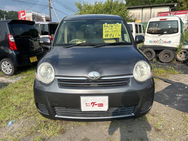 シエンタ G ETC バックカメラ ナビ TV 両側スライド・片側電動 HID スマートキー 電動格納ミラー 3列シート CVT アルミホイール CD 衝突安全ボディ ABS エアコン パワーステアリング(12枚目)