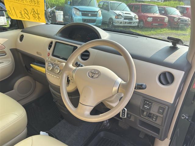 シエンタ G ETC バックカメラ ナビ TV 両側スライド・片側電動 HID スマートキー 電動格納ミラー 3列シート CVT アルミホイール CD 衝突安全ボディ ABS エアコン パワーステアリング(32枚目)