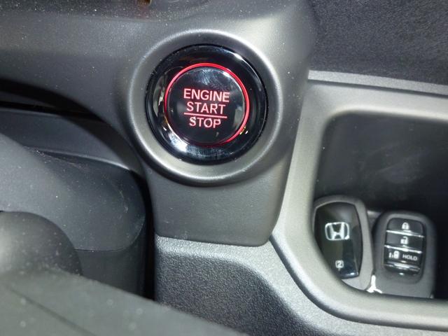 N-BOXカスタム ベースグレード 衝突軽減ブレーキ アダプティプクルーズコントロール オートハイビーム 純正8インチナビ TV Bluetooth パワースライドドア LEDヘッドランプ スマートキー シートヒーター 純正ETC2.0(11枚目)