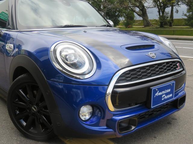 ＭＩＮＩ クーパーＳ　純正ナビ　バックカメラ　ブルートゥース　インテリジェントセーフティ　前後コーナーセンサー　純正１７アルミ　ＬＥＤヘッド＆フォグランプ　ミラー型ＥＴＣ　ＵＳＢ　クルーズコントロール　スマートキー（9枚目）