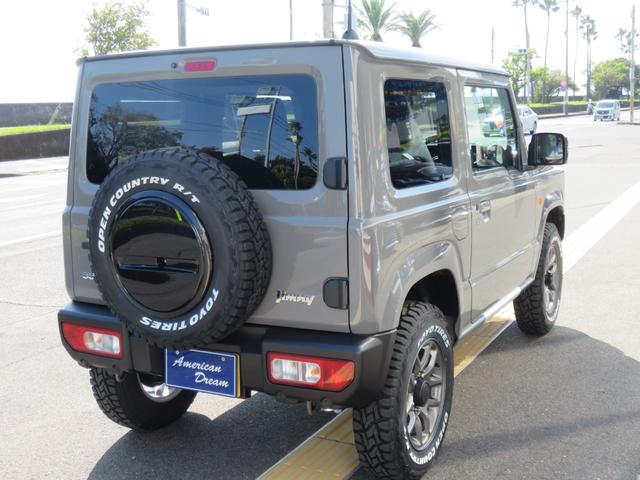 ジムニー XC 届出済未使用車 4WD AT車 衝突被害軽減システム LEDヘッドランプ TOYOオープンカントリータイヤ 純正16インチアルミ クリアランスソナー レーンアシスト 背面タイヤ フロアマット(15枚目)