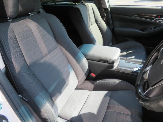 クラウンハイブリッド アスリートＳ　純正ナビ　フルセグＴＶ　バックカメラ　ブルートゥース　キセノンランプ　ＬＥＤフォグランプ　クリアランスソナー　純正１７ンチアルミ　ビルトインＥＴＣ　前席パワーシート　クルコン　プッシュスタート（30枚目）