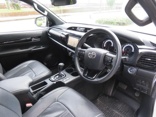 各年代のアメ車・旧車がピカピカの状態で保存されています。