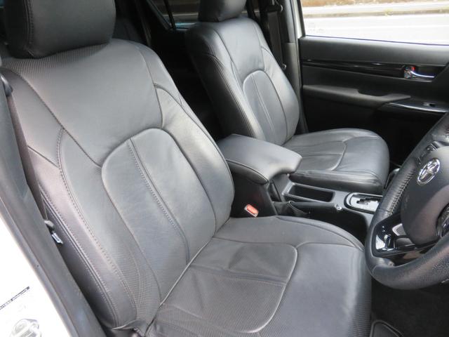 実際に乗る事も可能です。ぜひ遊びに来てじっくり眺めて見てください！