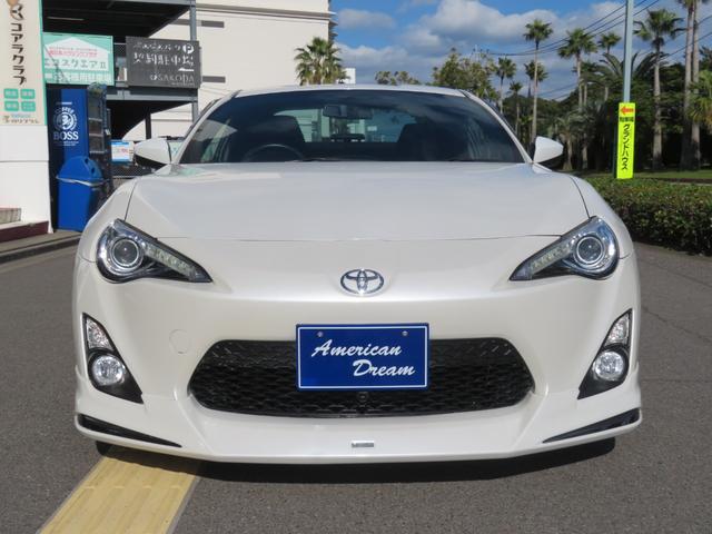 ８６ ＧＴ　モデリスタエアロ　ＴＲＤ４本出しマフラー　純正ナビ　フルセグＴＶ　バックカメラ　ブルートゥース　キセノンランプ　ＬＥＤフォグランプ　パドルシフト　プッシュスタート　スマートキー（7枚目）