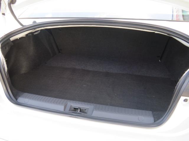 ８６ ＧＴ　モデリスタエアロ　ＴＲＤ４本出しマフラー　純正ナビ　フルセグＴＶ　バックカメラ　ブルートゥース　キセノンランプ　ＬＥＤフォグランプ　パドルシフト　プッシュスタート　スマートキー（25枚目）