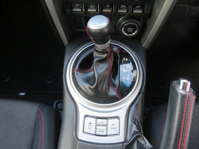 ８６ ＧＴ　モデリスタエアロ　ＴＲＤ４本出しマフラー　純正ナビ　フルセグＴＶ　バックカメラ　ブルートゥース　キセノンランプ　ＬＥＤフォグランプ　パドルシフト　プッシュスタート　スマートキー（34枚目）