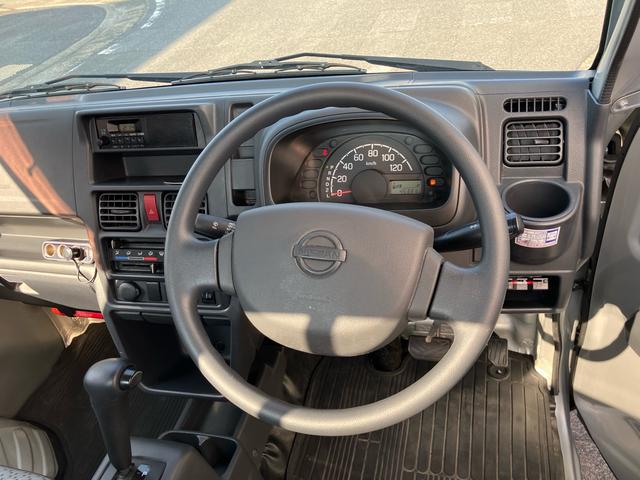 NT100クリッパートラック DX 2WD オートマ エアコン パワステ ETC ABS Wエアバッグ 作業灯 3方開 ステンレスあおりカバー 14inアルミホイール(34枚目)