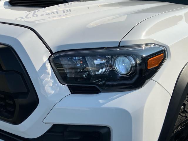 タコマ  ダブルキャブ TRD PRO 左ハンドル 4WD レザーシート シートヒーター ナビTV バックカメラ Bluetooth ETC ドラレコ クルーズコントロール スマートキー 16inアルミホイール(6枚目)