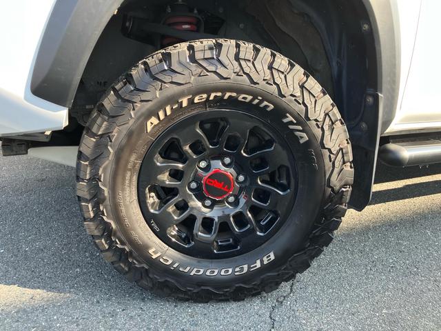 タコマ  ダブルキャブ TRD PRO 左ハンドル 4WD レザーシート シートヒーター ナビTV バックカメラ Bluetooth ETC ドラレコ クルーズコントロール スマートキー 16inアルミホイール(10枚目)