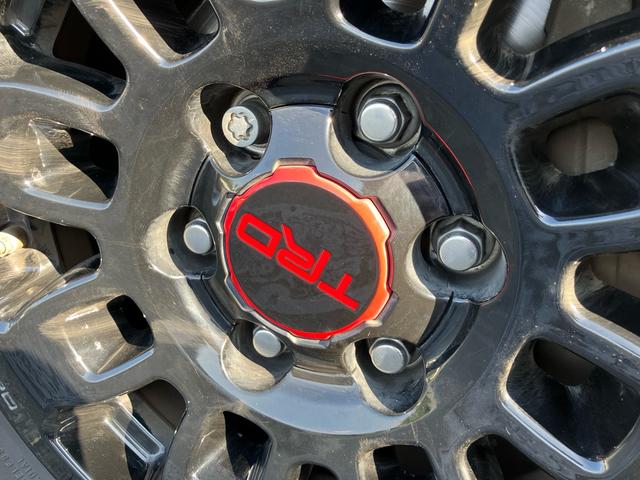 タコマ  ダブルキャブ TRD PRO 左ハンドル 4WD レザーシート シートヒーター ナビTV バックカメラ Bluetooth ETC ドラレコ クルーズコントロール スマートキー 16inアルミホイール(12枚目)