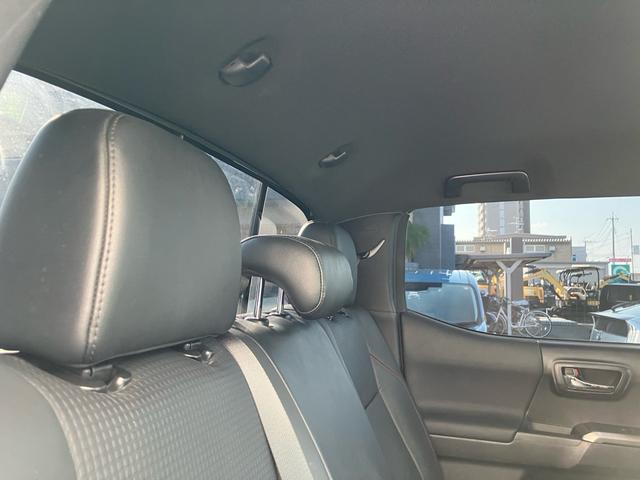 タコマ  ダブルキャブ TRD PRO 左ハンドル 4WD レザーシート シートヒーター ナビTV バックカメラ Bluetooth ETC ドラレコ クルーズコントロール スマートキー 16inアルミホイール(36枚目)