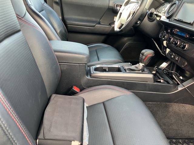 タコマ  ダブルキャブ TRD PRO 左ハンドル 4WD レザーシート シートヒーター ナビTV バックカメラ Bluetooth ETC ドラレコ クルーズコントロール スマートキー 16inアルミホイール(43枚目)