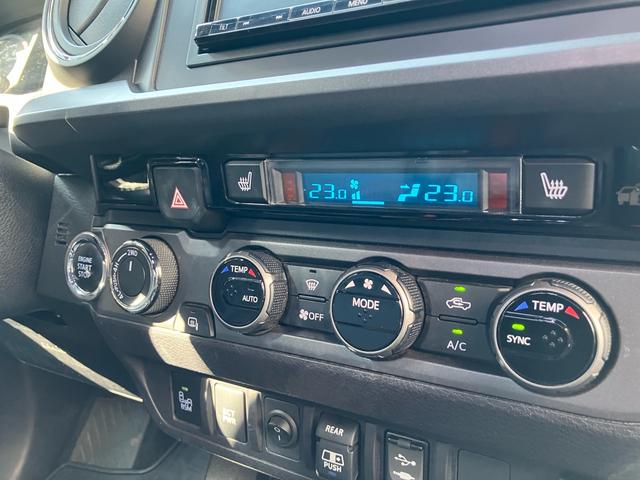 タコマ  ダブルキャブ TRD PRO 左ハンドル 4WD レザーシート シートヒーター ナビTV バックカメラ Bluetooth ETC ドラレコ クルーズコントロール スマートキー 16inアルミホイール(50枚目)