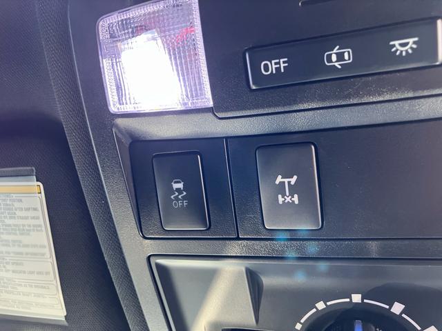 タコマ  ダブルキャブ TRD PRO 左ハンドル 4WD レザーシート シートヒーター ナビTV バックカメラ Bluetooth ETC ドラレコ クルーズコントロール スマートキー 16inアルミホイール(55枚目)