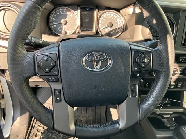 タコマ  ダブルキャブ TRD PRO 左ハンドル 4WD レザーシート シートヒーター ナビTV バックカメラ Bluetooth ETC ドラレコ クルーズコントロール スマートキー 16inアルミホイール(64枚目)