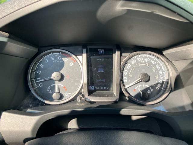 タコマ  ダブルキャブ TRD PRO 左ハンドル 4WD レザーシート シートヒーター ナビTV バックカメラ Bluetooth ETC ドラレコ クルーズコントロール スマートキー 16inアルミホイール(71枚目)