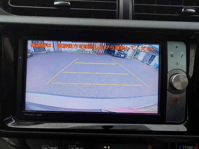 アクア Ｓ　ＥＴＣ　バックカメラ　ナビ　ＴＶ　スマートキー　アイドリングストップ　電動格納ミラー　ＣＶＴ　衝突安全ボディ　記録簿　ＡＢＳ　ＥＳＣ　ＣＤ　ＤＶＤ再生　ＵＳＢ　Ｂｌｕｅｔｏｏｔｈ　エアコン（4枚目）