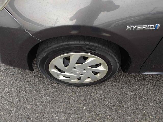 アクア Ｓ　ＥＴＣ　バックカメラ　ナビ　ＴＶ　スマートキー　アイドリングストップ　電動格納ミラー　ＣＶＴ　衝突安全ボディ　記録簿　ＡＢＳ　ＥＳＣ　ＣＤ　ＤＶＤ再生　ＵＳＢ　Ｂｌｕｅｔｏｏｔｈ　エアコン（22枚目）