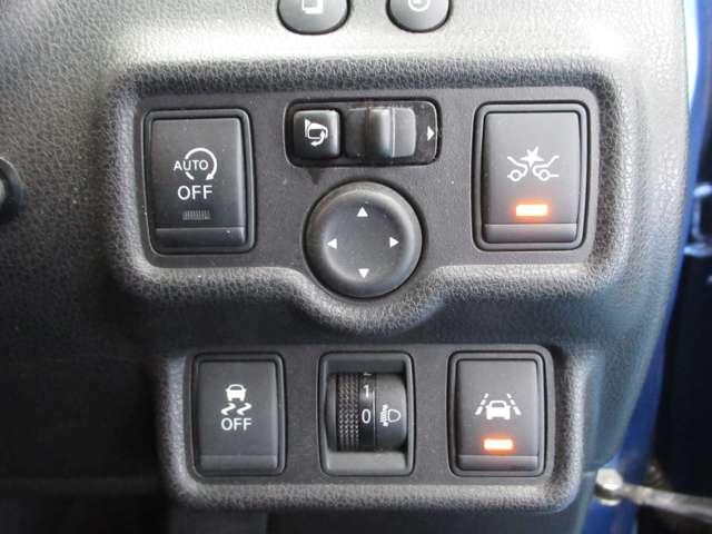 ノート 1.2 X DIG-S ナビ/衝突軽減ブレーキ エマージェンシブレーキ アイドリングストップ機能 左右エアバック イモビ AAC スマキー LEDライト レーンアシスト ETC パワーウィンドウ ABS キーフリー ナビTV パワーステアリング(9枚目)