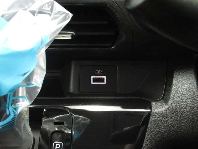 デイズ 660 ボレロ 衝突軽減ブレーキ/全方位モニター 車線逸脱警報 フルオートエアコン スマートキー Wエアバック アイドリングストップ 衝突回避支援(6枚目)