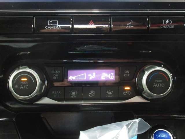 セレナ 1.2 e-POWER ハイウェイスター V ナビ/後席M/プロパ/衝突軽減ブレーキ 360°カメラ エマジェンシーブレーキ スマキー バックカメラ LED レーンアシスト ETC ドラレコ Aストップ イモビ フルオートエアコン アルミホイール エアバック メモリーナビ キーフリー(5枚目)