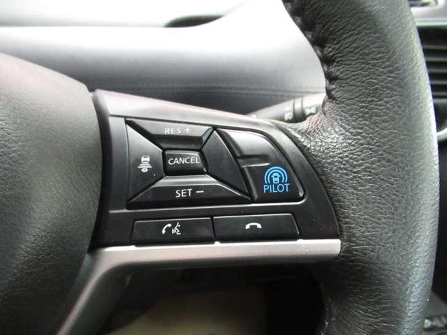 セレナ 1.2 e-POWER ハイウェイスター V ナビ/後席M/プロパ/衝突軽減ブレーキ 360°カメラ エマジェンシーブレーキ スマキー バックカメラ LED レーンアシスト ETC ドラレコ Aストップ イモビ フルオートエアコン アルミホイール エアバック メモリーナビ キーフリー(8枚目)