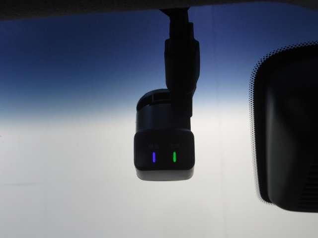 エルグランド 2.5 250ハイウェイスターS アーバンクロム アラウンドビューM 両電動ドア ドライブレコーダ サイドカメラ インテリキー パワーウインドウ メモリーナビ セキュリティ Bカメラ クルコン カーテンエアバック オートエアコン AW ETC ABS(17枚目)