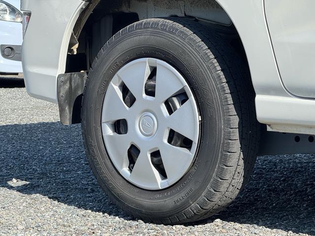 ハイゼットカーゴ クルーズターボＳＡＩＩＩ　ナビ　ＴＶ　アイドリングストップ　衝突被害軽減システム　キーレス　電動格納ミラー（12枚目）