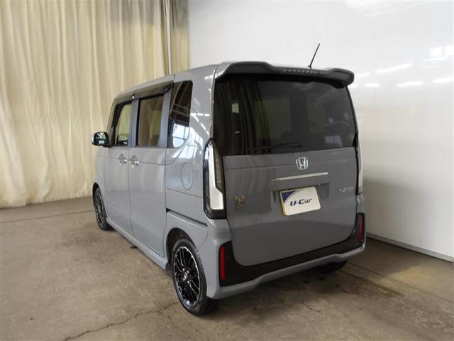 Ｎ－ＢＯＸカスタム ターボコーディネートスタイル　アルミ　両側電動ドア　Ｒカメラ　クルコン　スマートキ－　パワーステアリング　ＥＴＣ　ＶＳＡ　セキュリティ　エアコン　ＬＥＤライト　パワーウィンドウ　アイドリングストップ　カーテンエアバッグ　ＤＶＤ（3枚目）