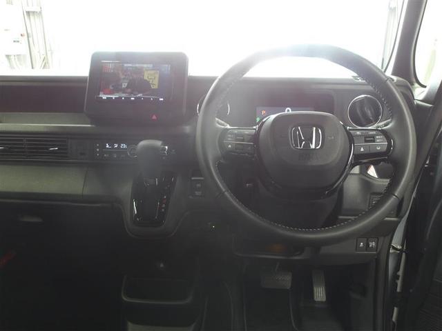 Ｎ－ＢＯＸカスタム ターボコーディネートスタイル　アルミ　両側電動ドア　Ｒカメラ　クルコン　スマートキ－　パワーステアリング　ＥＴＣ　ＶＳＡ　セキュリティ　エアコン　ＬＥＤライト　パワーウィンドウ　アイドリングストップ　カーテンエアバッグ　ＤＶＤ（4枚目）