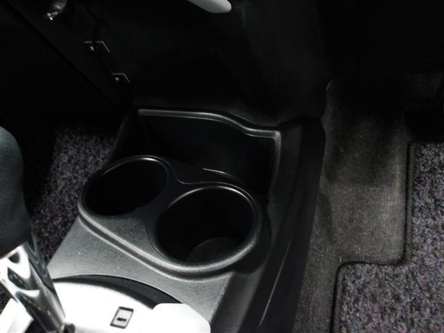 アクア S キーレスエントリ ドラレコ付 ナビ&TV ワンオーナー車 オートエアコン デュアルエアバック ESC Bカメラ パワーウィンドウ SRS ワンセグTV パワーステアリング ABS メモリーナビ(8枚目)