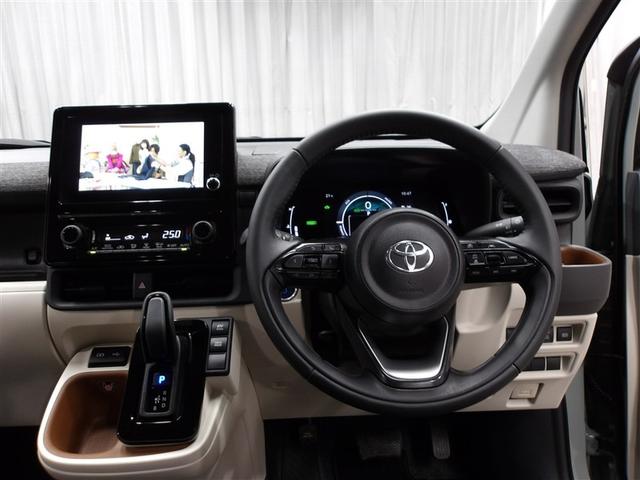 シエンタ ハイブリッドＺ　ＴＳＳ　エアバック　キーレスエントリー　イモビライザー　ＴＶ　バックモニター　ＬＥＤヘッドライト　ＥＴＣ車載器　横滑り防止　スマートキー　オートエアコン　サイドエアバッグ　ＷＳＲＳ　ＡＢＳ　クルーズＣ（4枚目）