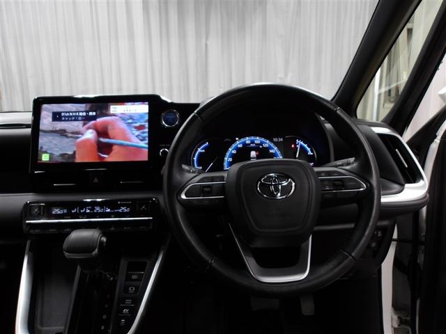 運転席に座ると☆こんな感じです♪