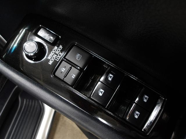 アルファード ２．５Ｓ　タイプゴールド　イモビ　バックモニタ－　ＬＥＤランプ　１オーナー車　ＷＳＲ　リアオートエアコン　ドライブレコーダ　エアコン　横滑防止装置　ＡＣ１００Ｖ電源　アルミ　パワーウィンドウ　ＡＢＳ　キーレス　３列シート（12枚目）