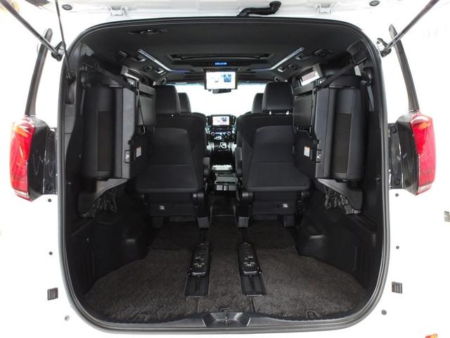 アルファード ２．５Ｓ　タイプゴールド　イモビ　バックモニタ－　ＬＥＤランプ　１オーナー車　ＷＳＲ　リアオートエアコン　ドライブレコーダ　エアコン　横滑防止装置　ＡＣ１００Ｖ電源　アルミ　パワーウィンドウ　ＡＢＳ　キーレス　３列シート（17枚目）