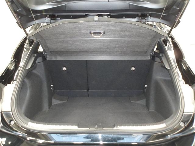 カローラスポーツ ハイブリッドＧ　地デジ　衝突被害軽減ブレーキ　Ｂカメラ　ＬＥＤヘッドライト　メモリーナビ　ドラレコ　ＥＴＣ　オートエアコン　スマートキー　ワンオーナー　キーレス　盗難防止装置　ＡＢＳ　クルーズコントロール（16枚目）