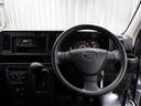 ハイゼットカーゴ スペシャルＳＡＩＩＩ　衝突防止装置　運転席助手席エアバック　横滑り防止システム　ＬＥＤヘットライト　ＡＣ　エアバック　パワステ　前席パワーウィンドウ　ＡＢＳ　アイドリングストップ付（4枚目）