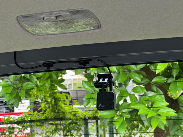フリードハイブリッド ハイブリッド・Ｇホンダセンシング　ナビ　フルセグＴＶ　Ｂｌｕｅｔｏｏｔｈ　バックカメラ　前後ドライブレコーダー　ＥＴＣ　両側パワースライドドア　レーダークルーズコントロール　衝突被害軽減システム　レーンアシスト　プッシュスタート（31枚目）