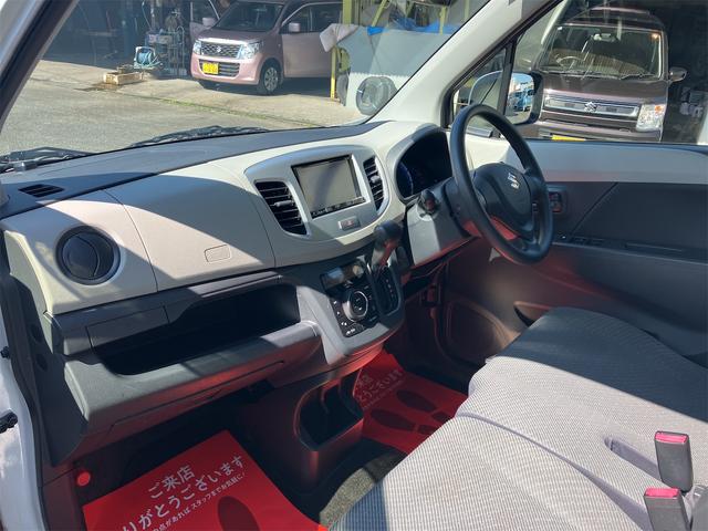 ワゴンＲ ＦＸ　バックカメラ　ナビ　ＴＶ　キーレスエントリー　アイドリングストップ　電動格納ミラー　シートヒーター　ベンチシート　ＣＶＴ　盗難防止システム　ＡＢＳ　ＣＤ　ＵＳＢ　ミュージックプレイヤー接続可（34枚目）