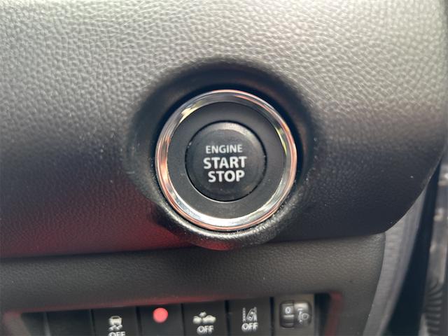 スイフト ＸＧリミテッド　ドライブレコーダー　ＥＴＣ　バックカメラ　ナビ　ＴＶ　オートクルーズコントロール　レーンアシスト　衝突被害軽減システム　アルミホイール　オートライト　スマートキー　電動格納ミラー　ＣＶＴ（9枚目）