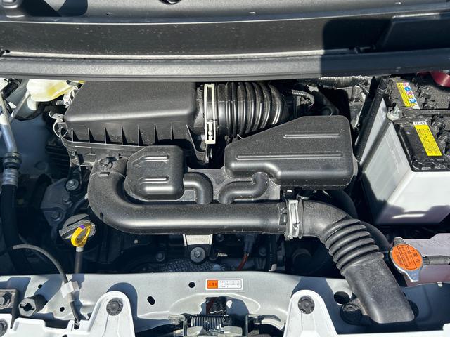 ムーヴ Ｇ　インパネシフト　プッシュスタートスイッチ　電子カードキー　電動パーキングブレーキ　助手席側電動スライドドア　衝突被害軽減ブレーキ（17枚目）